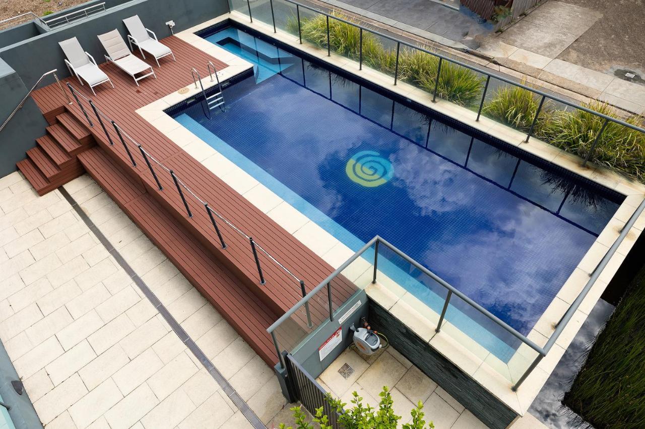 The 303 Apartment Forster